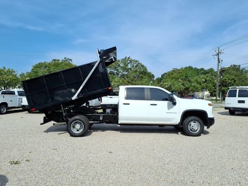 Used 2024 Chevrolet Silverado 3500 W/T w/ WT Convenience Package AWD/4WD image 10