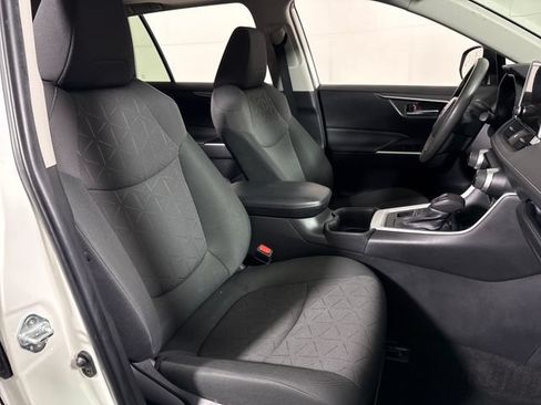 Used 2023 Toyota RAV4 XLE w/ Convenience Package AWD/4WD image 15