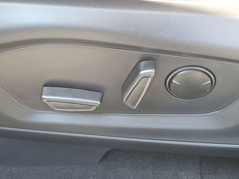 New 2026 Ford Explorer Active image 8