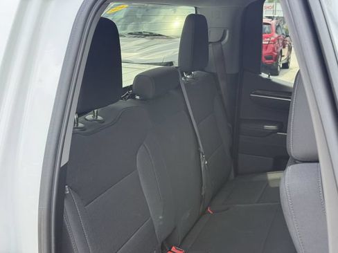 Used 2025 GMC Sierra 1500 SLE RWD image 32