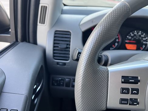 Used 2019 Nissan Frontier SV image 22