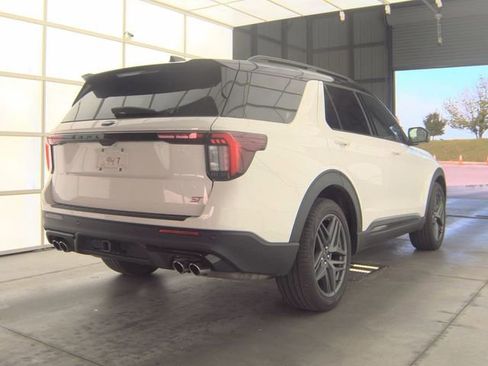 Used 2025 Ford Explorer ST w/ Sun And Sound Package AWD/4WD image 20