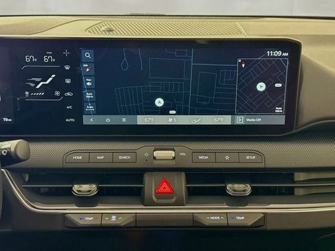 New 2025 Kia K4 GT-Line w/ GT-Line Premium Package image 19