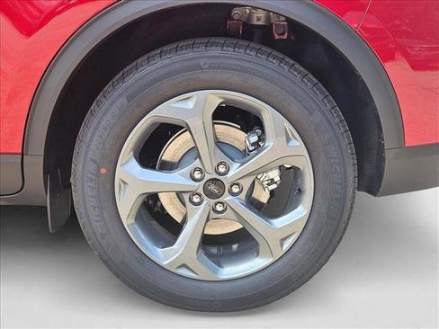 New 2025 Ford Escape ST-Line w/ Equipment Group 301A image 9