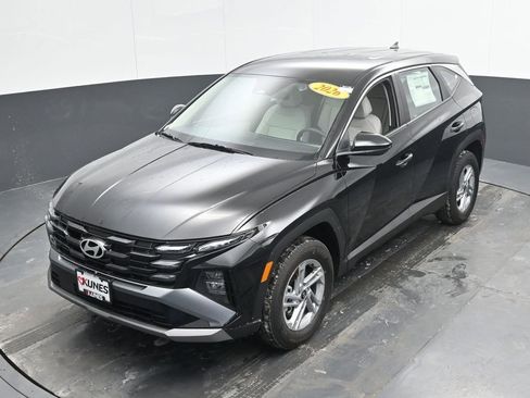 New 2026 Hyundai Tucson SE image 38