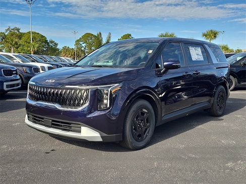 New 2026 Kia Carnival LXS image 4