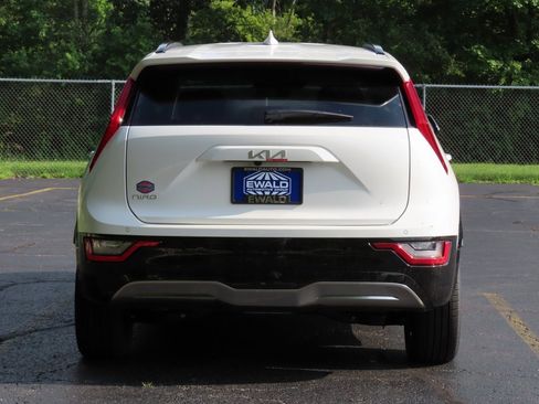 New 2024 Kia Niro Wave image 19