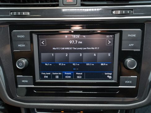 Used 2024 Volkswagen Tiguan S image 16