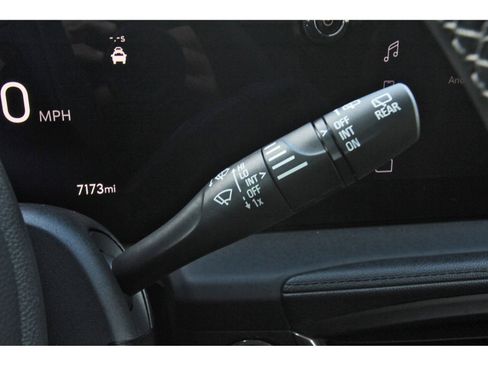 Used 2024 Buick Encore GX Preferred image 22