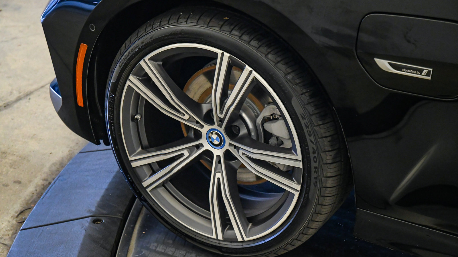 Certified 2023 BMW 330e w/ Parking Assistance Package RWD image 10