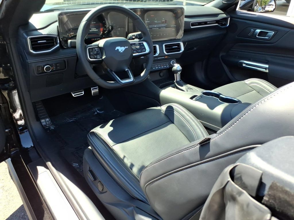 Used 2024 Ford Mustang GT Premium RWD image 11