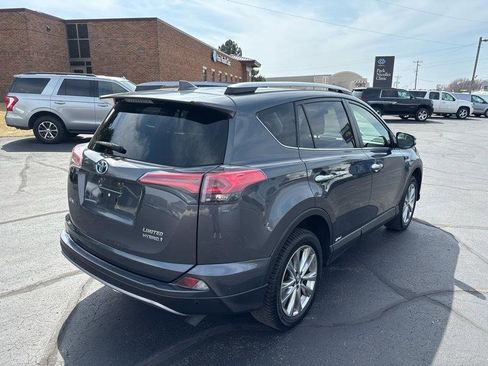 Used 2017 Toyota RAV4 Limited image 3
