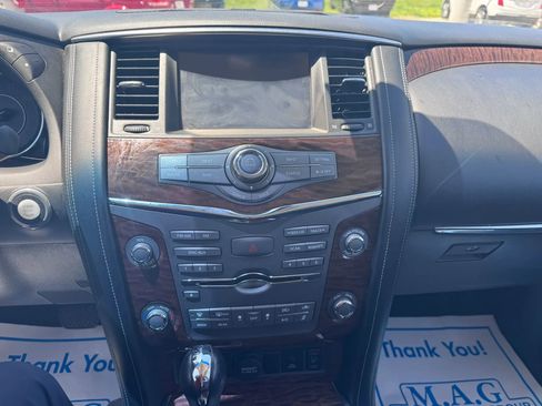 Used 2017 Nissan Armada SL w/ Moonroof Package AWD/4WD image 16