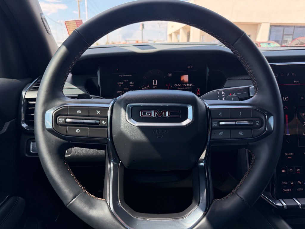 Used 2026 GMC Acadia AT4 w/ Luxury Package AWD/4WD image 31