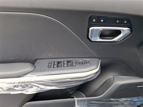 New 2025 Kia K4 GT-Line Turbo image 8