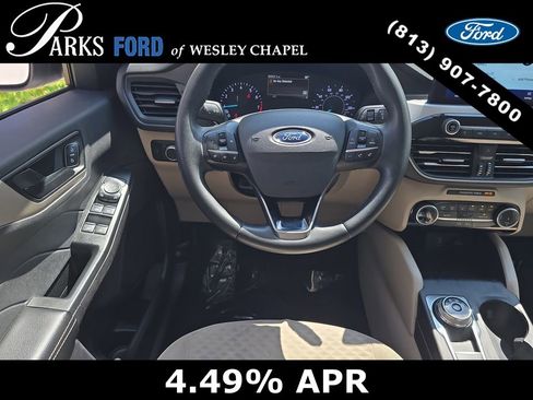 Certified 2022 Ford Escape SE w/ Convenience Package FWD image 12