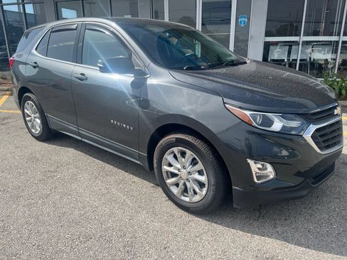Used 2019 Chevrolet Equinox LT w/ Driver Convenience Package FWD image 7