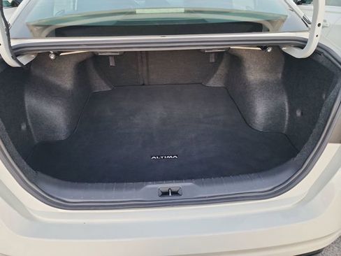 Used 2024 Nissan Altima 2.5 SR image 27