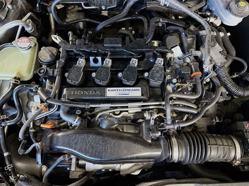 Used 2018 Honda Civic Sport image 38