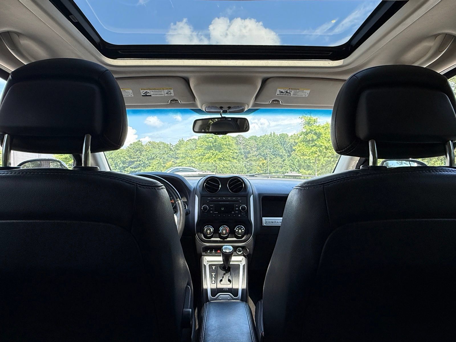 Used 2017 Jeep Compass High Altitude FWD image 32
