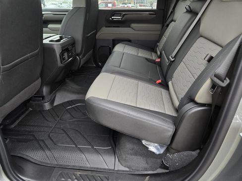 New 2026 Chevrolet Silverado 2500 ZR2 AWD/4WD image 33