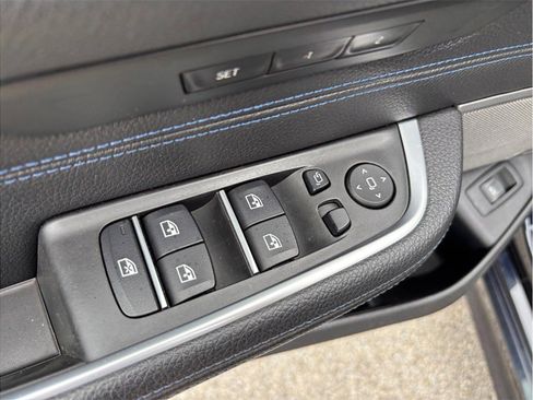 Used 2019 BMW 640i Gran Turismo xDrive w/ M Sport Package image 24