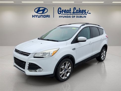 Used 2014 Ford Escape SE w/ Equipment Group 201A image 1