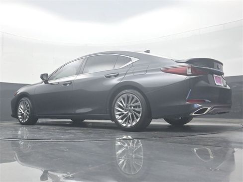 Used 2022 Lexus ES 350 Ultra Luxury image 31