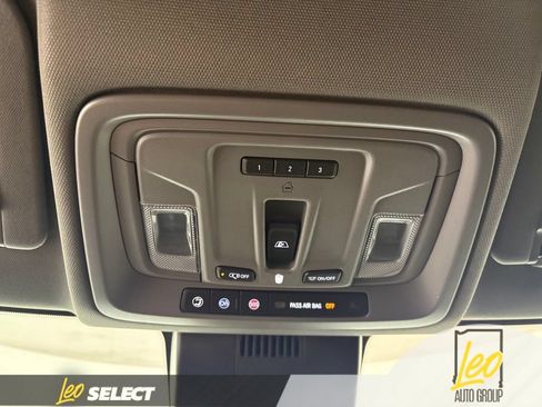 Used 2026 Chevrolet Silverado 1500 LT Trail Boss w/ Convenience Package II AWD/4WD image 20
