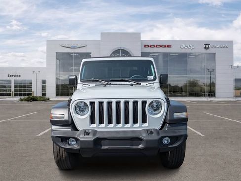 Used 2022 Jeep Wrangler Sport AWD/4WD image 6