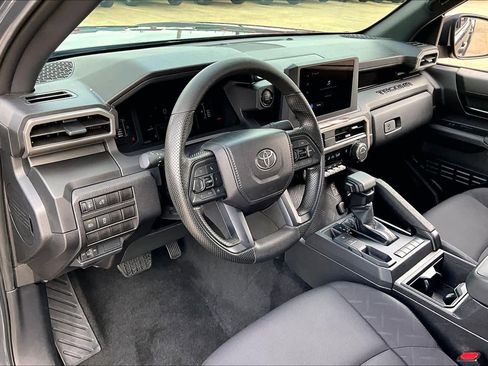 Used 2025 Toyota Tacoma SR image 14