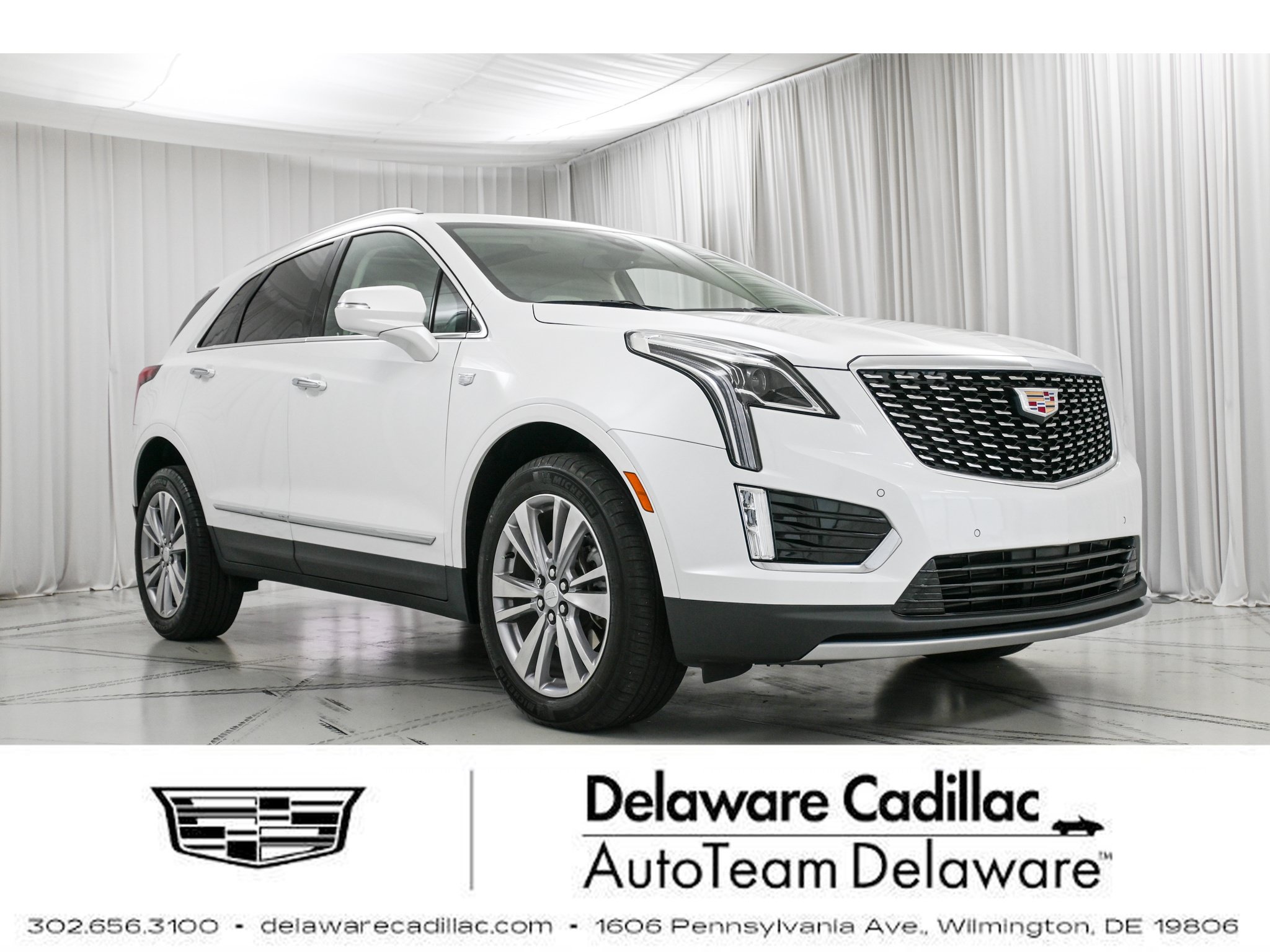 Used 2024 Cadillac XT5 Premium Luxury AWD/4WD image 1