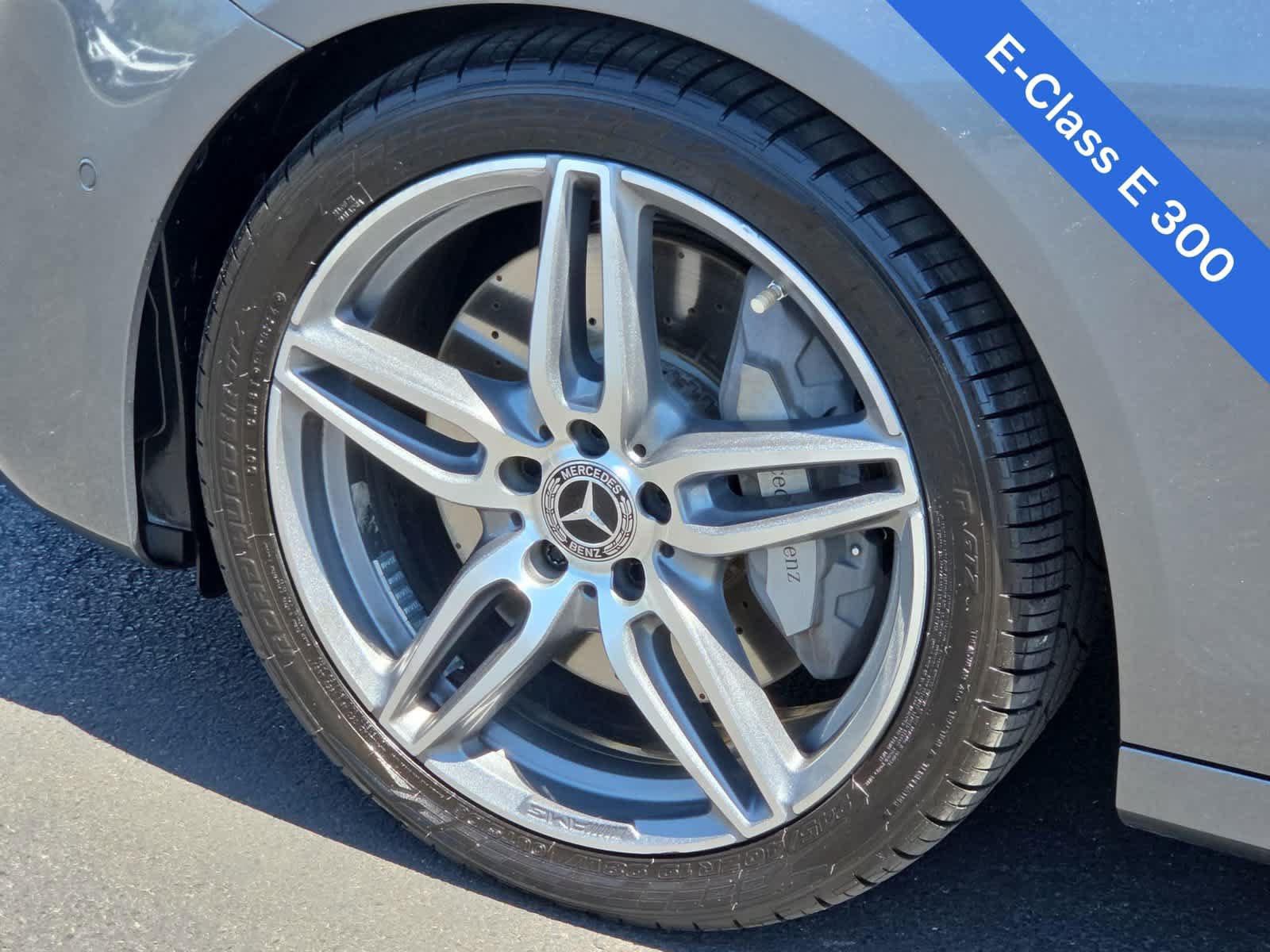 Used 2018 Mercedes-Benz E 300 image 12