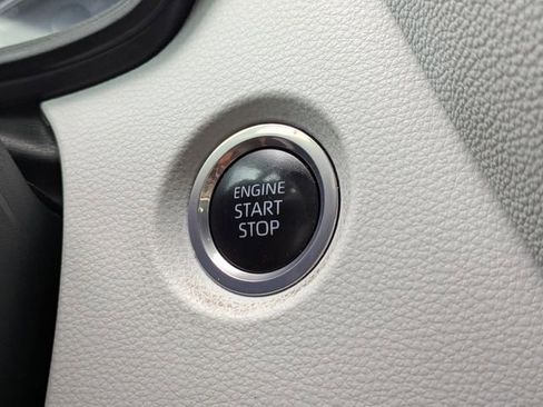 Used 2024 Toyota Corolla SE FWD image 27