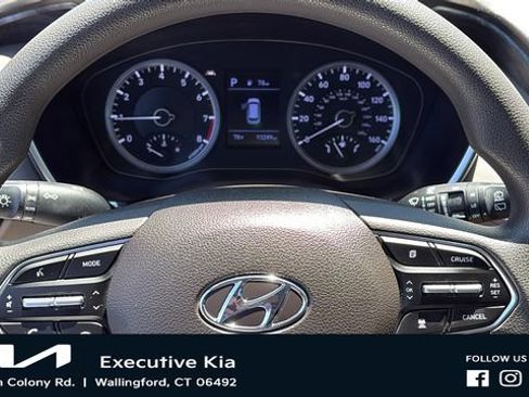 Used 2019 Hyundai Santa Fe SE AWD/4WD image 12
