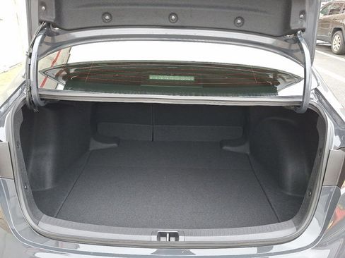 Used 2026 Toyota Corolla LE image 28