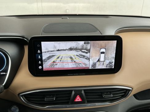 Used 2022 Hyundai Santa Fe Calligraphy image 10