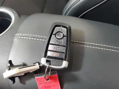 Used 2024 Ford Mustang GT Premium image 25