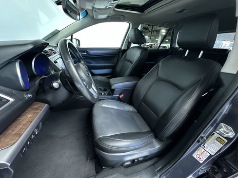 Used 2016 Subaru Outback 2.5i Limited AWD/4WD image 13