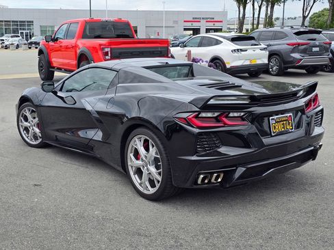 Used 2022 Chevrolet Corvette Stingray Preferred Conv w/ Z51 Performance Package RWD image 3