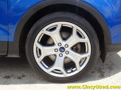 Used 2017 Ford Escape Titanium AWD/4WD image 33