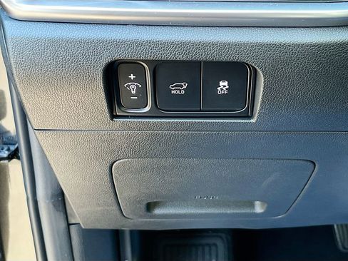 Certified 2025 Kia Sorento EX w/ EX Panoramic Sunroof Package image 10