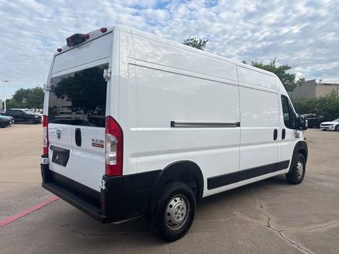 Used 2022 RAM ProMaster 2500 FWD image 5