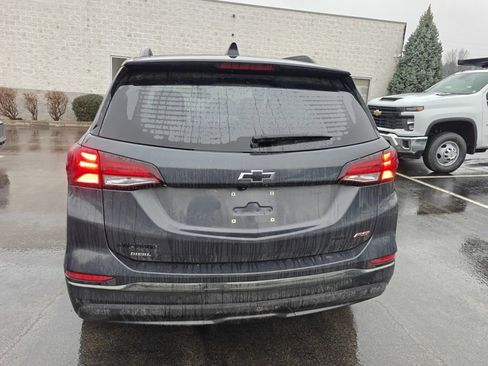 Used 2022 Chevrolet Equinox RS w/ RS Leather Package image 5