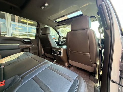 Used 2023 GMC Sierra 2500 Denali w/ Denali Ultimate Package AWD/4WD image 43