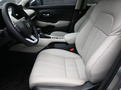 New 2026 Honda HR-V EX-L image 12