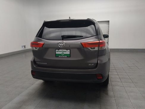 Used 2019 Toyota Highlander XLE image 7