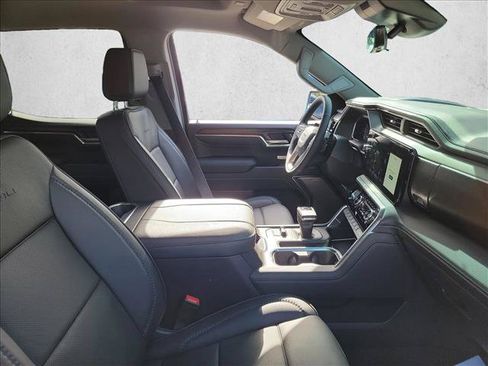 Used 2026 GMC Sierra 1500 Denali w/ Technology Package AWD/4WD image 15