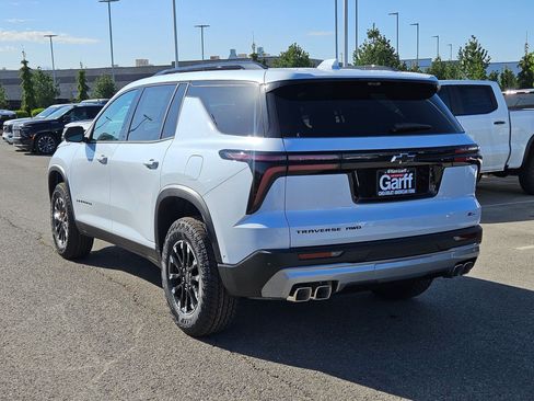 New 2026 Chevrolet Traverse Z71 w/ Enhanced Driving Package AWD/4WD image 7