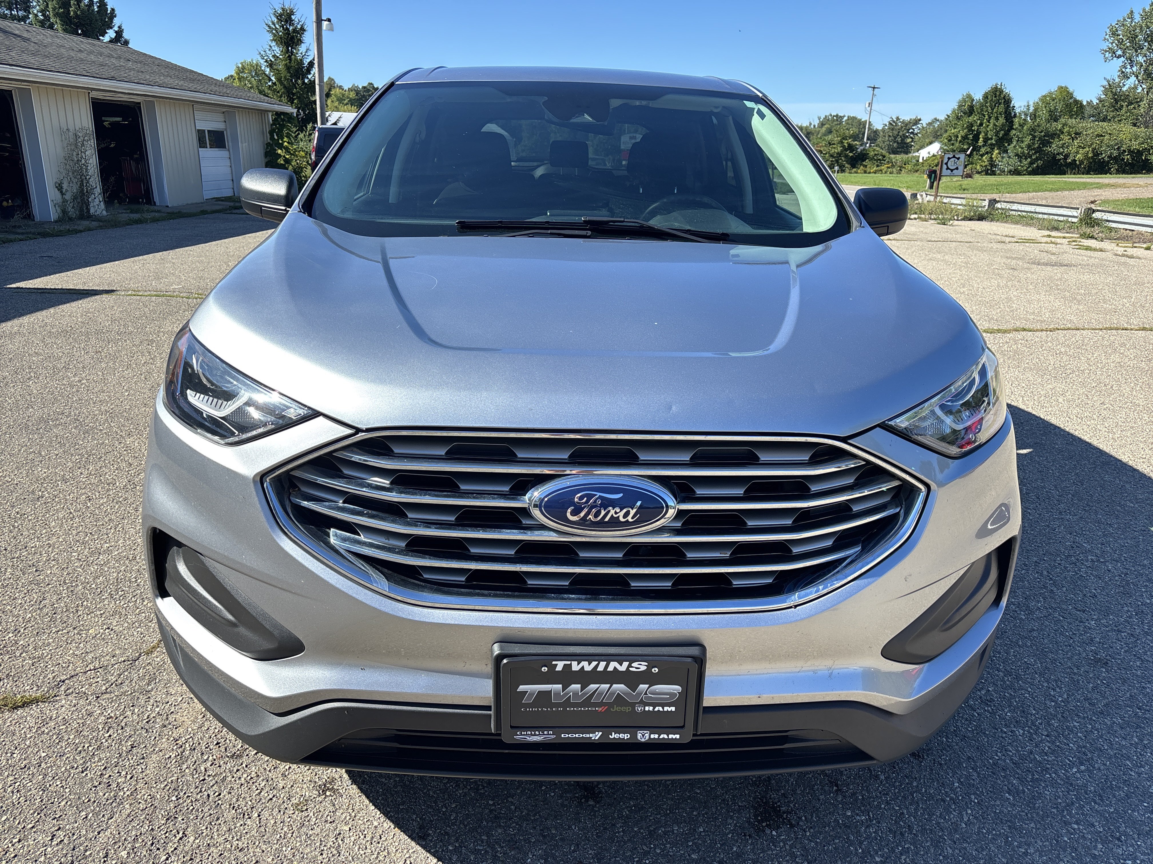 Used 2022 Ford Edge SE AWD/4WD image 11